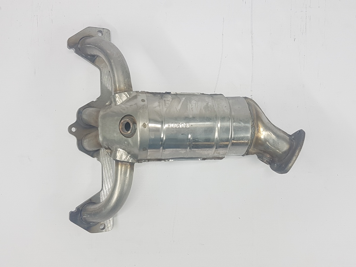 Труба приемная с нейтрализатором 1118 8кл 1,6 i (2 датчика) Агрегат (плоская)